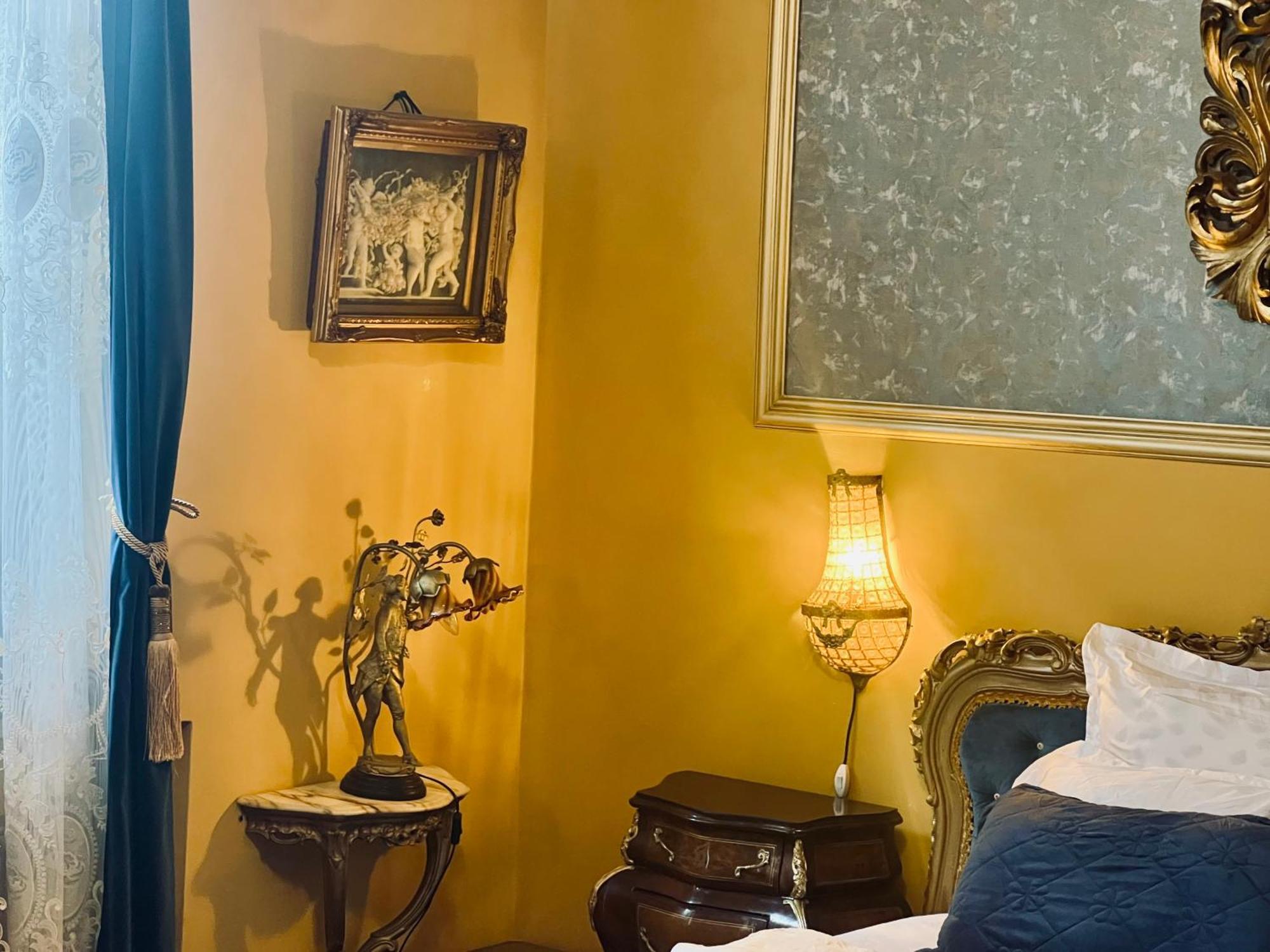 Luxury In The Old Center Of